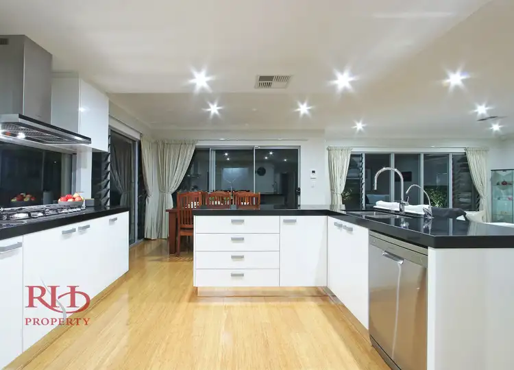 Sixth view of Homely house listing, 13 CRANFORD AVENUE, Brentwood WA 6153