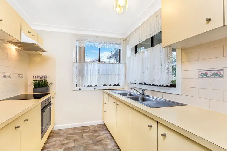 Fourth view of Homely house listing, 2 McLaren St, Carramar NSW 2163
