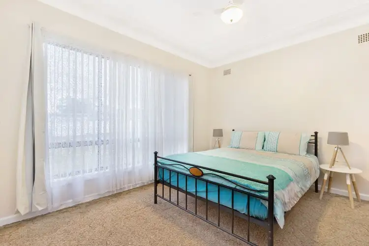 Fifth view of Homely house listing, 2 McLaren St, Carramar NSW 2163