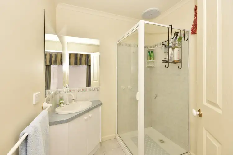 Fourth view of Homely house listing, 15 Peace Street, Kangaroo Flat VIC 3555