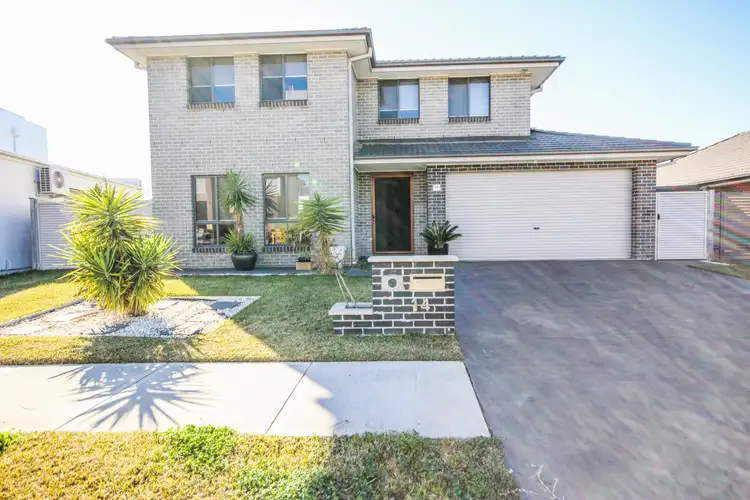 14 Colenso Circuit, Edmondson Park NSW 2174