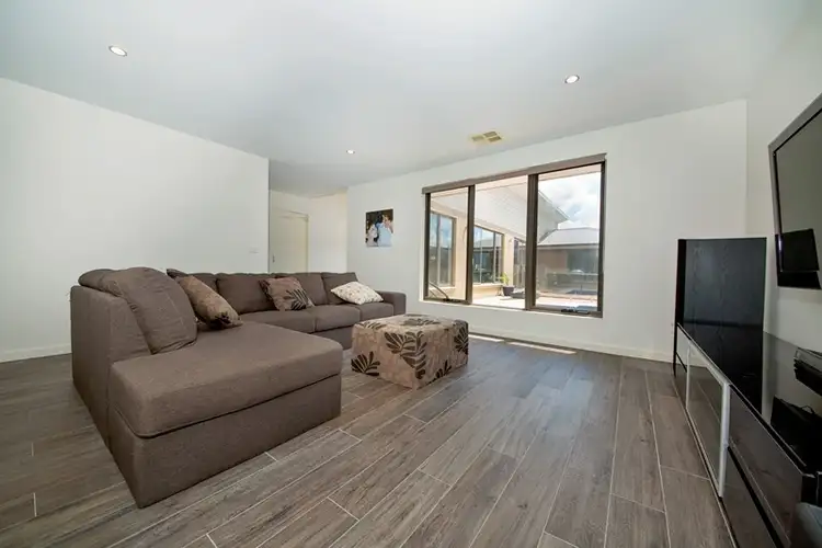 Seventh view of Homely house listing, 17 Fiona Drive, Yarrawonga VIC 3730