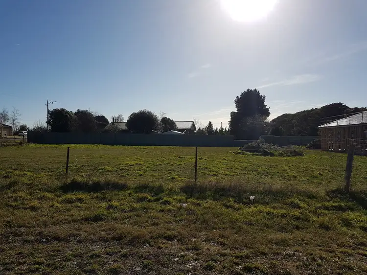 5 Graham Street, Ballan VIC 3342