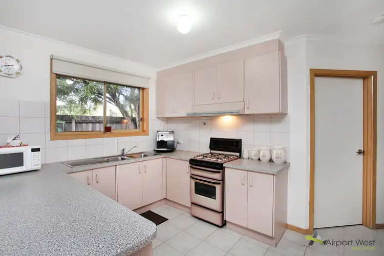 Fourth view of Homely villa listing, 4/6 Warwick Place, Tullamarine VIC 3043