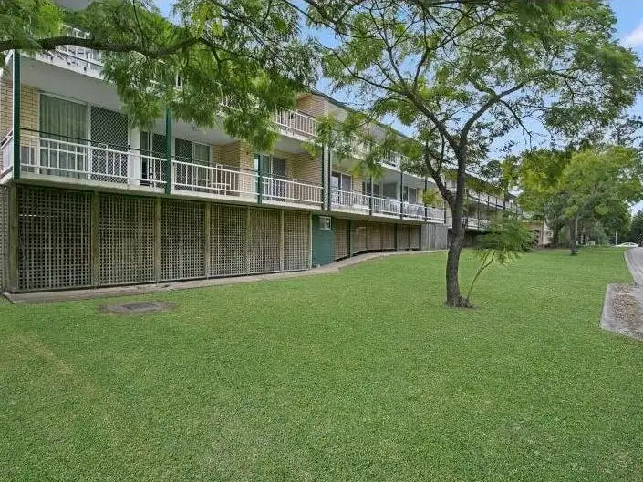 32/22 Warren Street, St Lucia QLD 4067