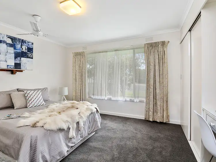 Sixth view of Homely house listing, 15 Everett Close, Herne Hill VIC 3218