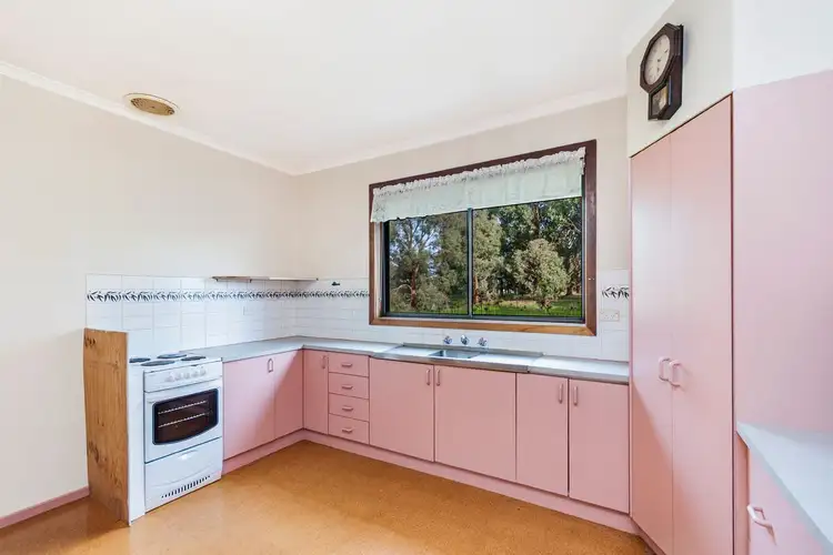 Fifth view of Homely house listing, 127 North Boundary Road, Hamilton VIC 3300