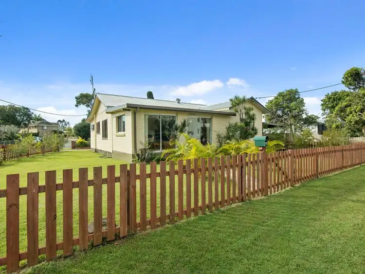 4 Agnes Street, Tweed Heads South NSW 2486