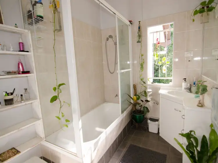 Seventh view of Homely house listing, 31 JUNCTION STREET, Woolloongabba QLD 4102