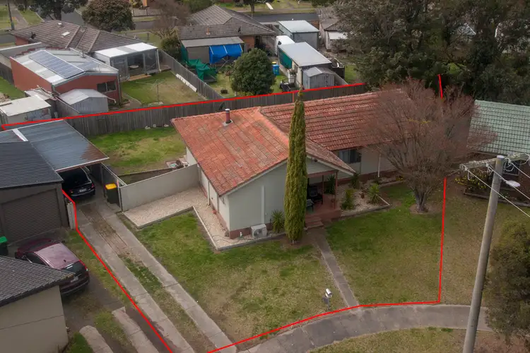 Third view of Homely house listing, 5 Lions Court, Sale VIC 3850