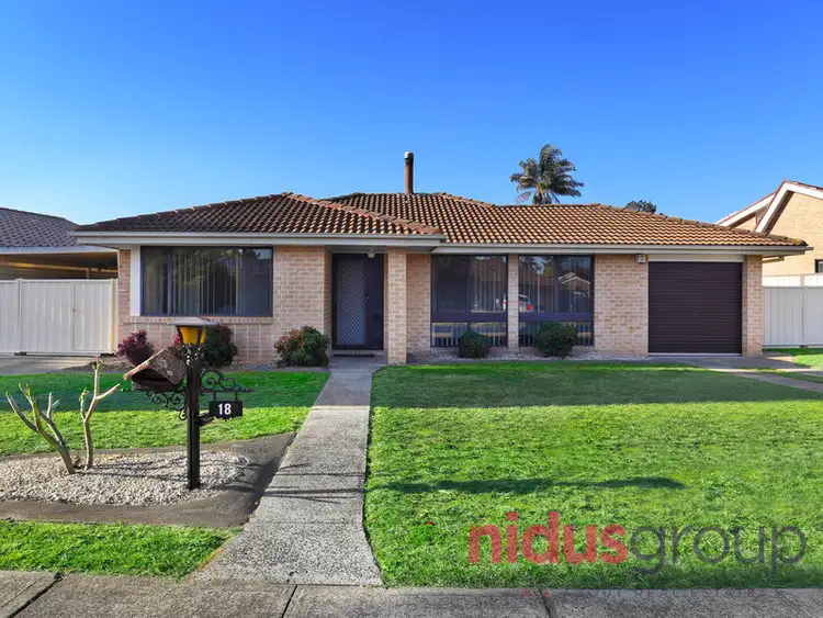 18 Beverly Place, Plumpton NSW 2761