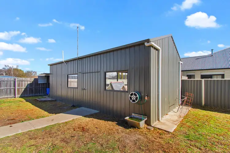 Second view of Homely house listing, 3 Kylie Court, Sale VIC 3850