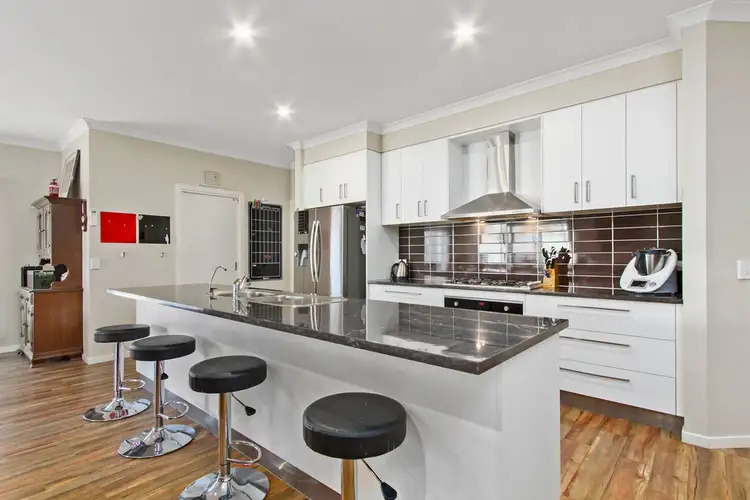 Fifth view of Homely house listing, 3 Kylie Court, Sale VIC 3850