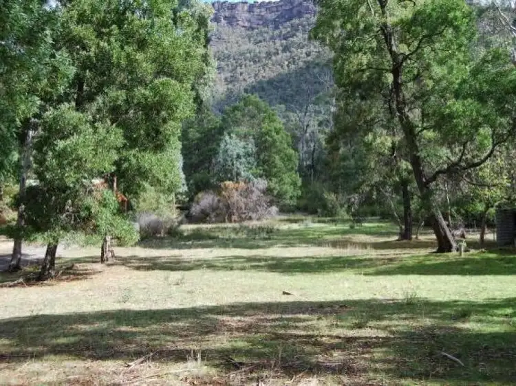 10 Royston Road, Halls Gap VIC 3381
