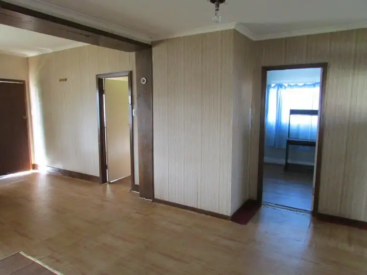 Fifth view of Homely house listing, 7 O'Callaghan Street, Warracknabeal VIC 3393