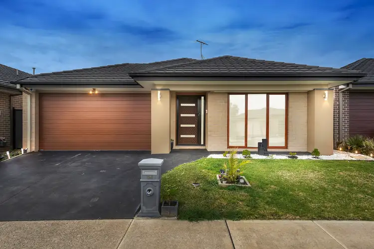 24 Bambra Way, Wollert VIC 3750