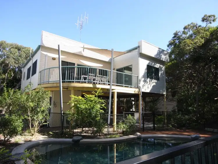 20 Orania Court, Rainbow Beach QLD 4581