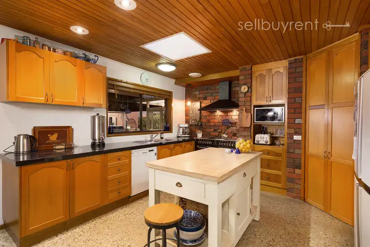 Sixth view of Homely house listing, 16 DIAMOND DRIVE, Wodonga VIC 3690