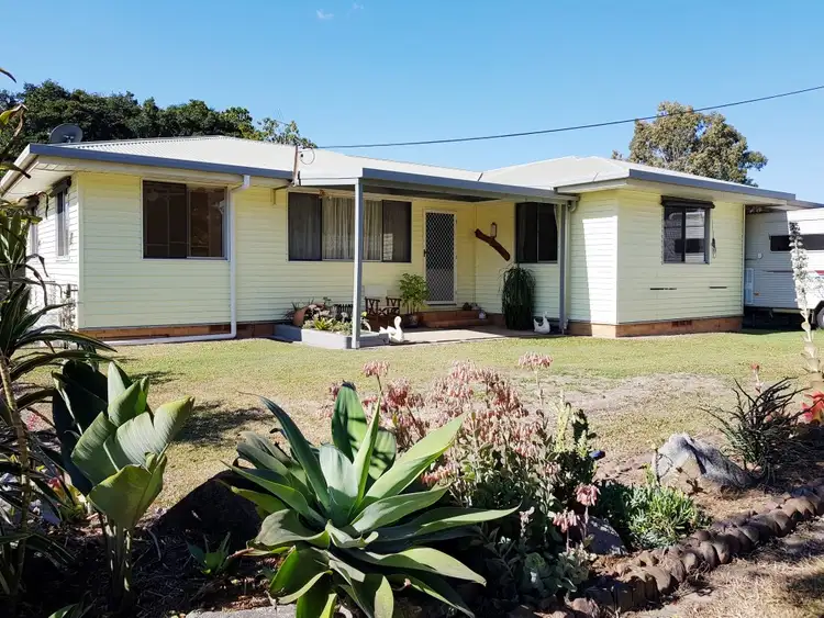 8 Miramont Street, Granville QLD 4650