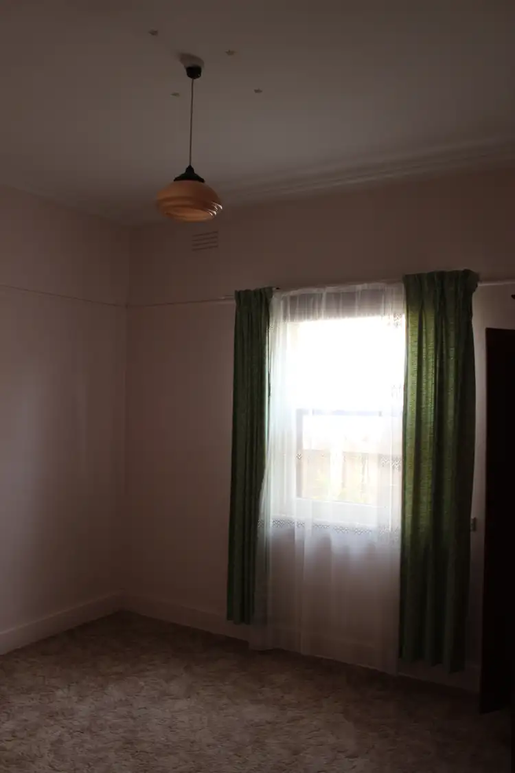 Fourth view of Homely house listing, 11 Swanlea Avenue, Benalla VIC 3672