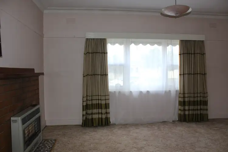 Seventh view of Homely house listing, 11 Swanlea Avenue, Benalla VIC 3672