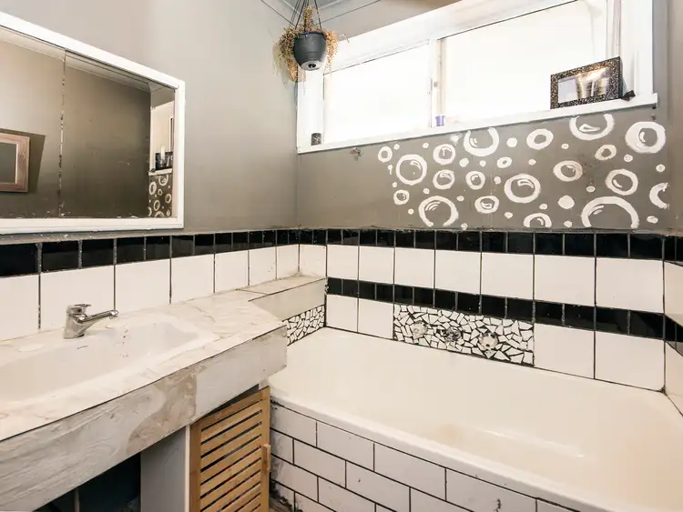 Sixth view of Homely house listing, 33 Peppercorn Parade, Epping VIC 3076