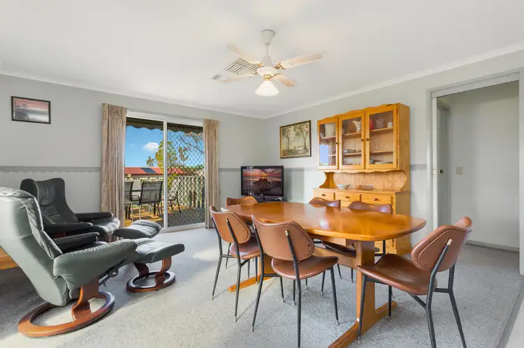 Sixth view of Homely house listing, 40 Howell Crescent, Kangaroo Flat VIC 3555