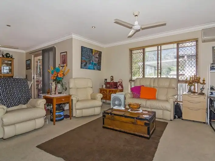 31 Hayes Street, Brassall QLD 4305