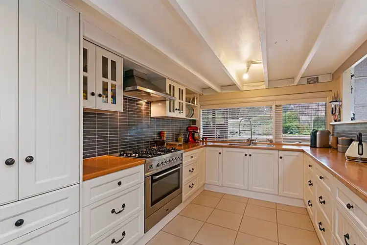193 Heath Road, Portland VIC 3305