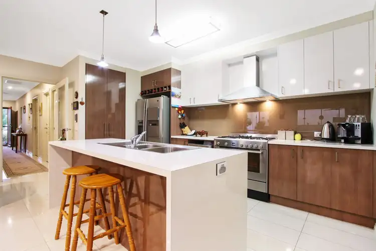 Fifth view of Homely house listing, 11 BLACKBURN CLOSE, Wodonga VIC 3690