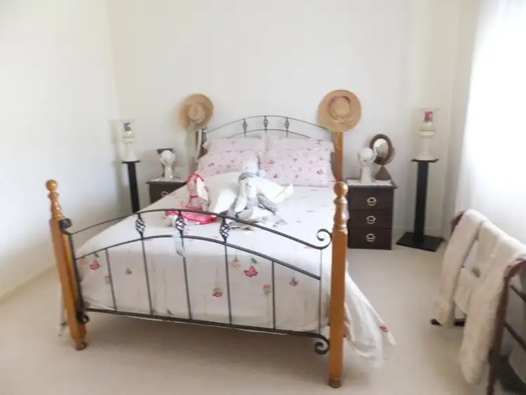 Sixth view of Homely house listing, 5 Digby Road, Hamilton VIC 3300