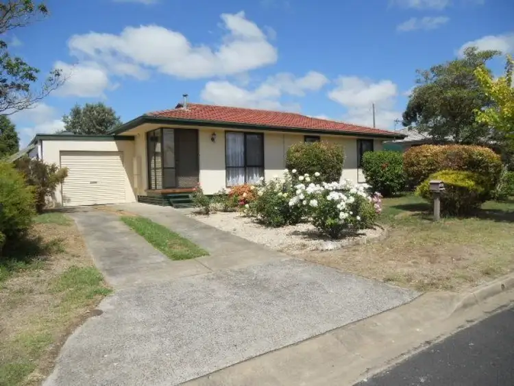 Second view of Homely house listing, 5 Elm Avenue, Mount Gambier SA 5290