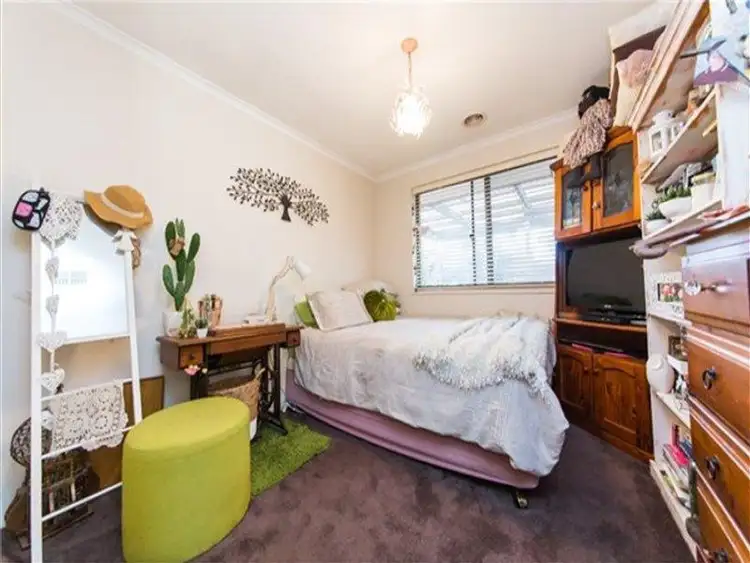 Seventh view of Homely house listing, 18 Plateau Crescent, Hampton Park VIC 3976