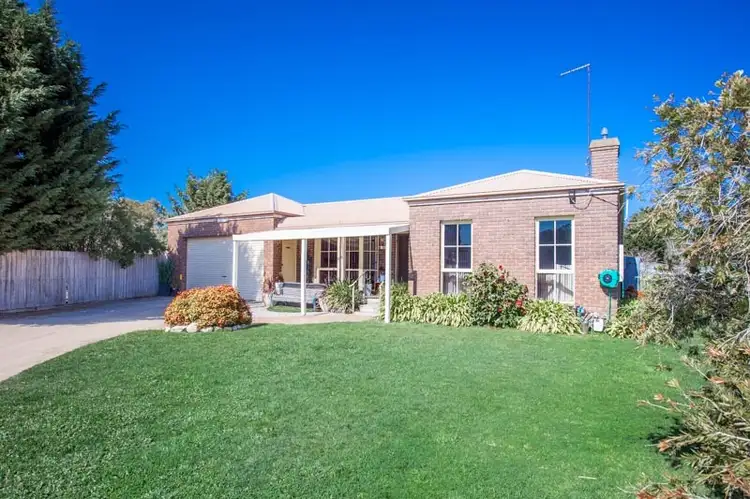 9 Bennett Close, Lancefield VIC 3435