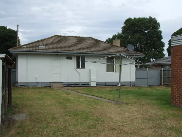 Second view of Homely house listing, 3 Hagenauer Street, Sale VIC 3850
