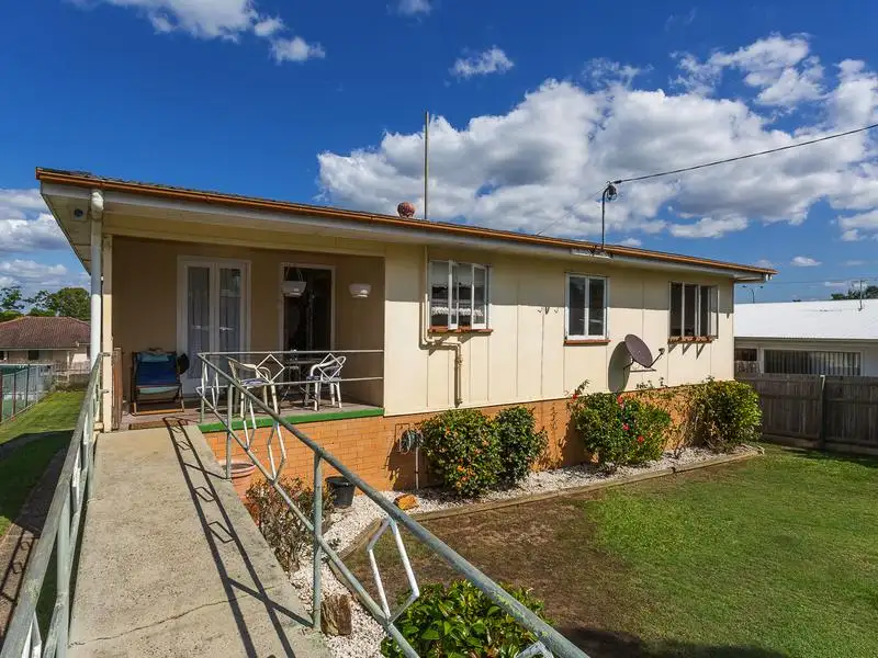 Main view of Homely house listing, 4 Dale St, Clontarf QLD 4019