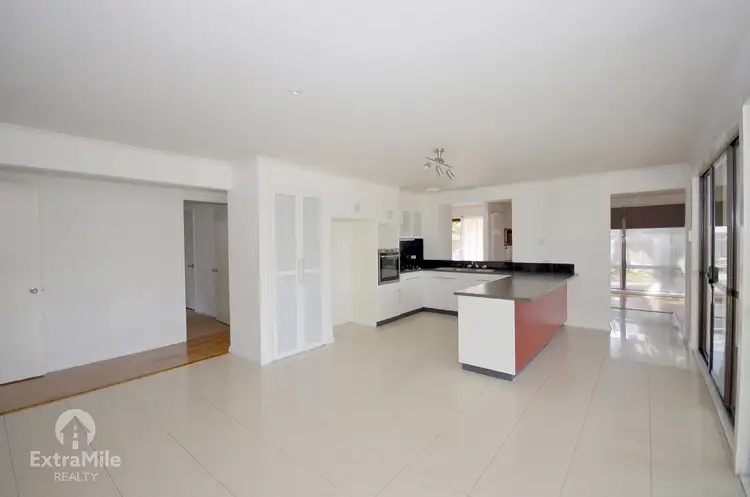 Second view of Homely house listing, 2 Sainsbury Court, Mount Clear VIC 3350