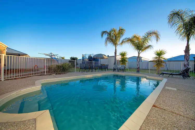 35 Leah Drive, Yarrawonga VIC 3730