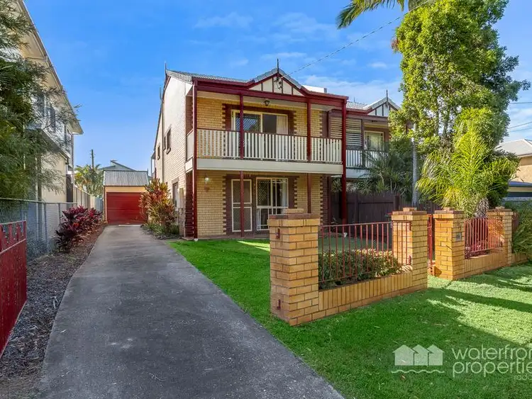 191 Brighton Rd, Sandgate QLD 4017