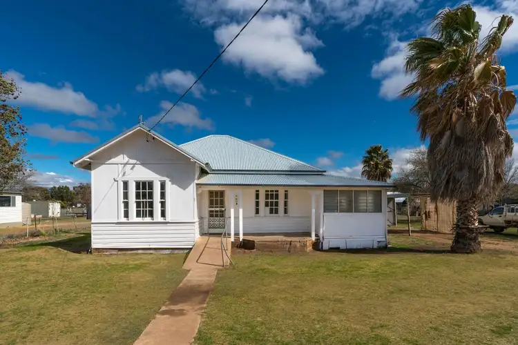 18 Bruce Street, Cumnock NSW 2867