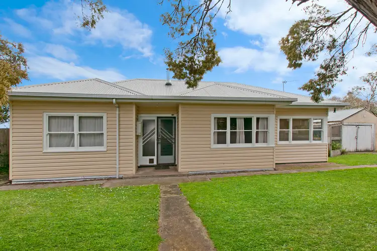 14 Valmai Avenue, Portland VIC 3305