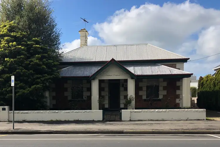 8 WEHL STREET NORTH, Mount Gambier SA 5290