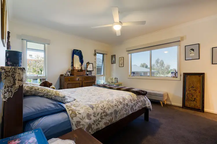 Fifth view of Homely house listing, 4 Catherine Court, Campbells Creek VIC 3451