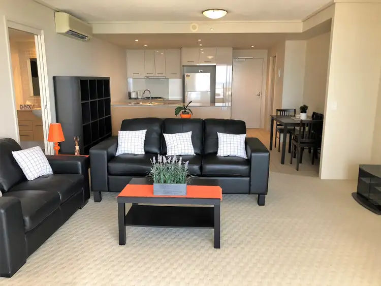105 Scarbourgh St, Southport QLD 4215