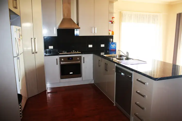 Sixth view of Homely house listing, 8 Lillypilly Court, Worrolong SA 5291