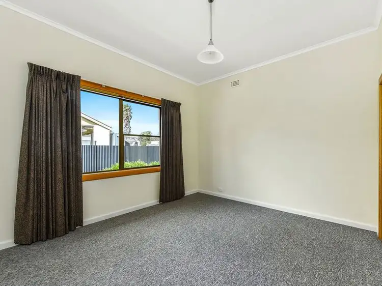 Fifth view of Homely house listing, 8 Science Avenue, Millicent SA 5280