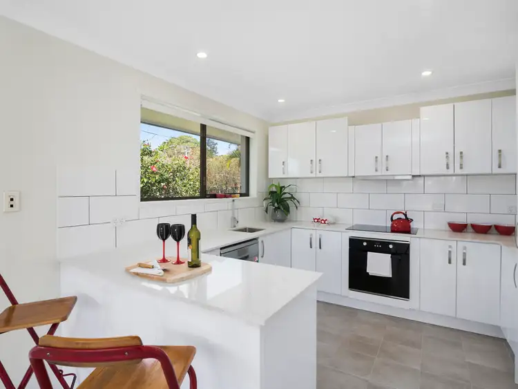 Second view of Homely semi-detached listing, 1/128 Jacaranda Avenue, Tweed Heads West NSW 2485