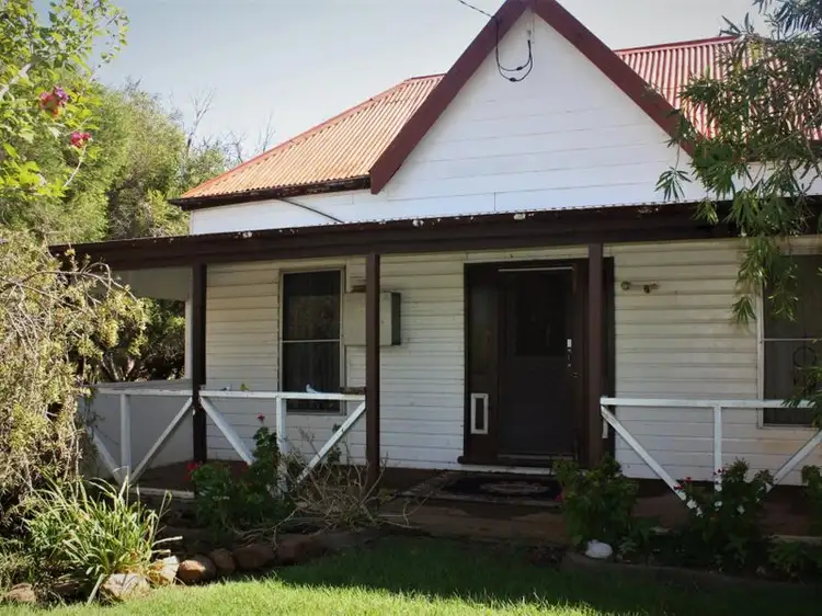 1 Clarke Street, Leadville NSW 2844