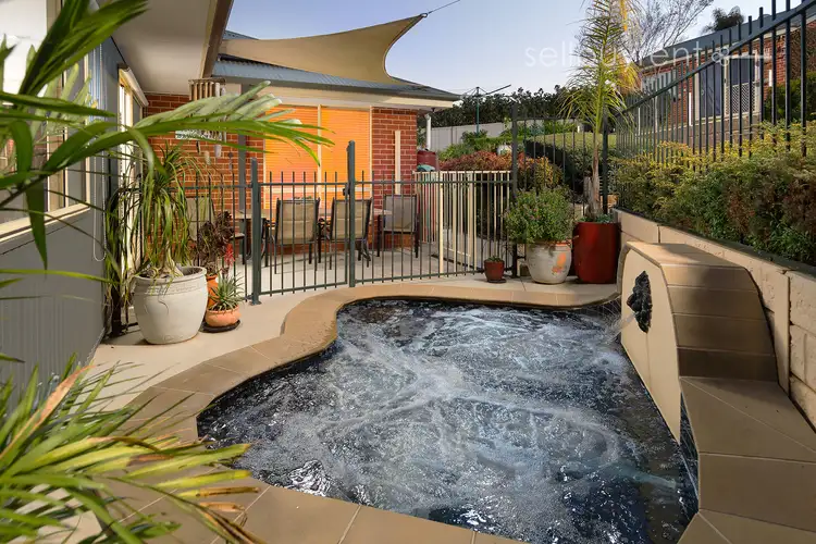 Fifth view of Homely house listing, 38 WHERNSIDE DRIVE, Wodonga VIC 3690