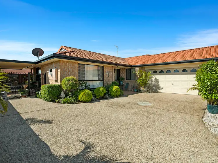 Main view of Homely semi-detached listing, 2/30 Woodlands Drive, Banora Point NSW 2486
